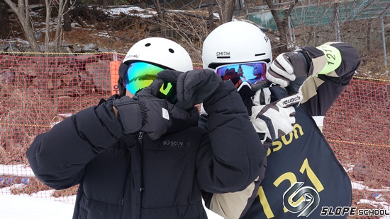 6982e3320f4856630107