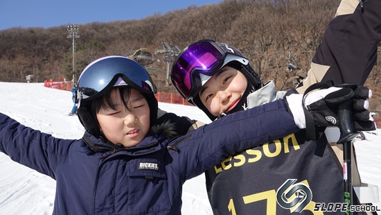 6995aefb18ab49060660